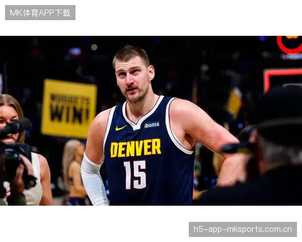 掘金约基奇罚球线冷静命中带队前进：NBA季后赛的关键时刻